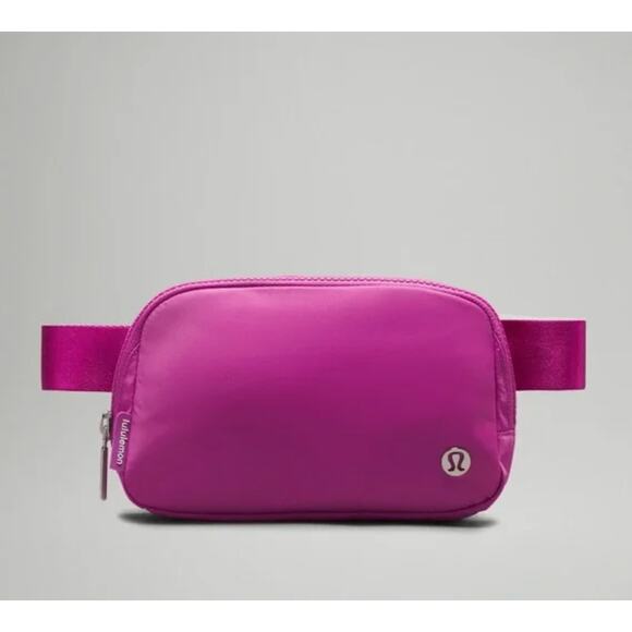 NWT Lululemon Everywhere Belt Bag Pow Pink Tone - Picture 1 of 7